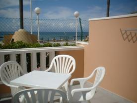 sol sun beach apartment rental