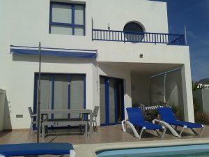 playa blanca villa rentals