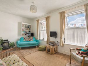 torquay holiday cottages