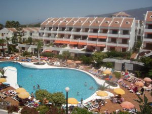 las americas apartment rentals
