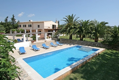 villas to rent in mallorca